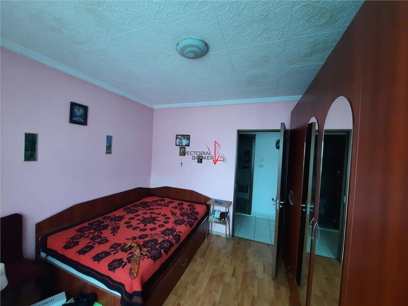 Calea Vitan, 2 camere decomandat, 1979, comision 0%.